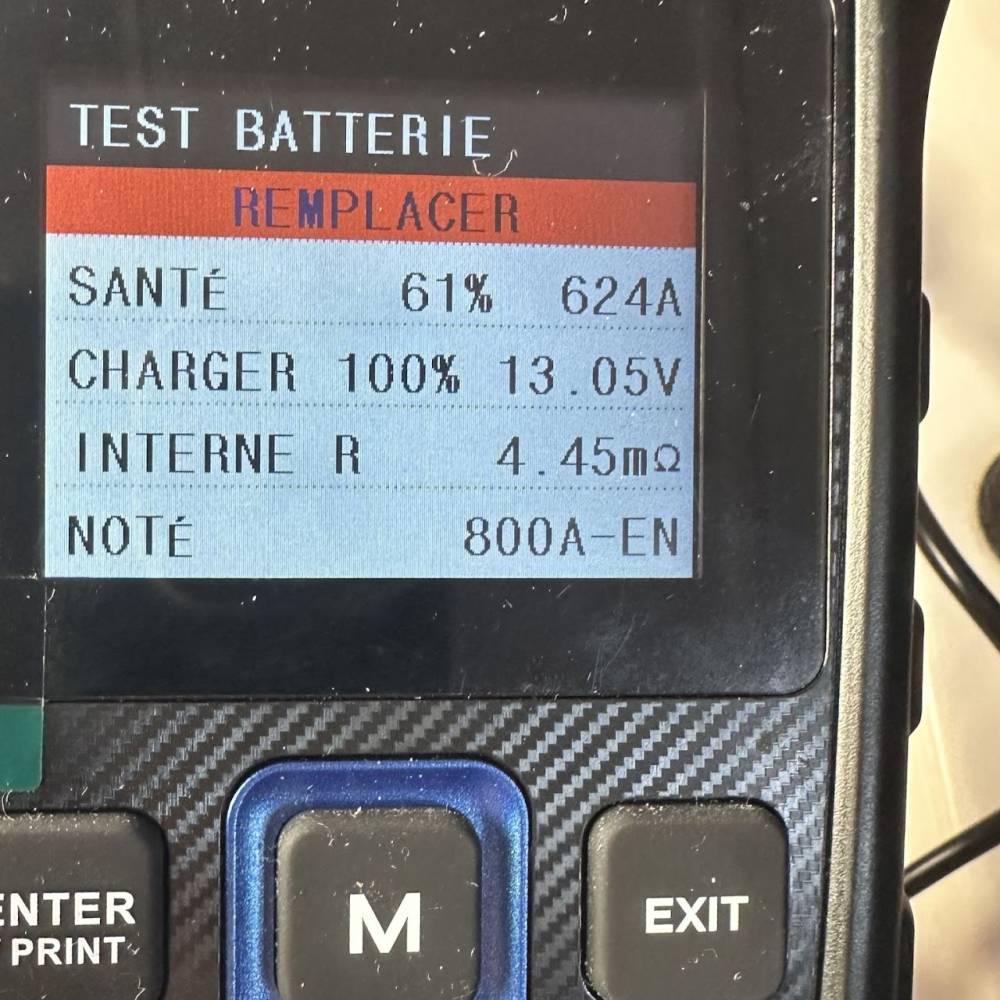 Test batterie lors d'une expertise transactionnelle à Antibes